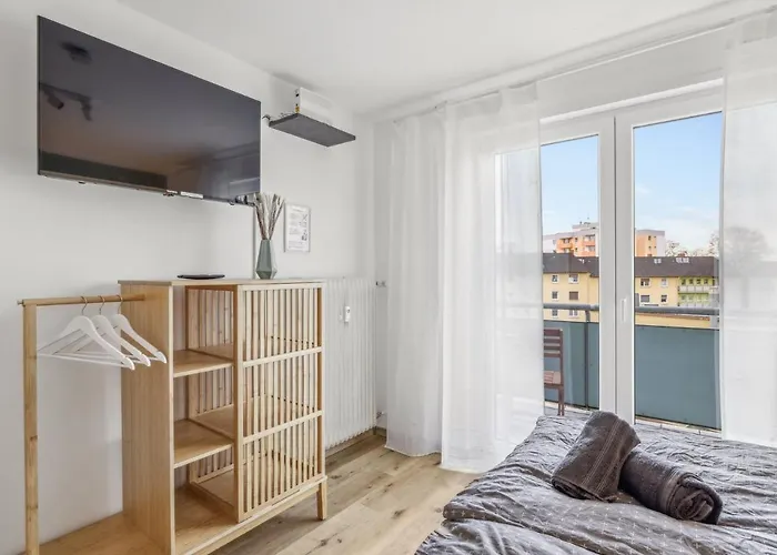 Amalfi A02 - 2 Zi Für 4p - Balkon, Smart Tv, Boxspringbett * Kaiserslautern