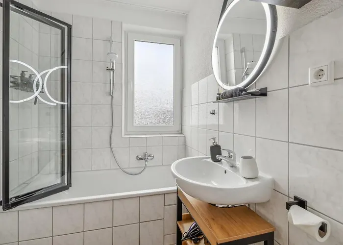 Apartment Amalfi A02 - 2 Zi Für 4p - Balkon, Smart Tv, Boxspringbett Kaiserslautern